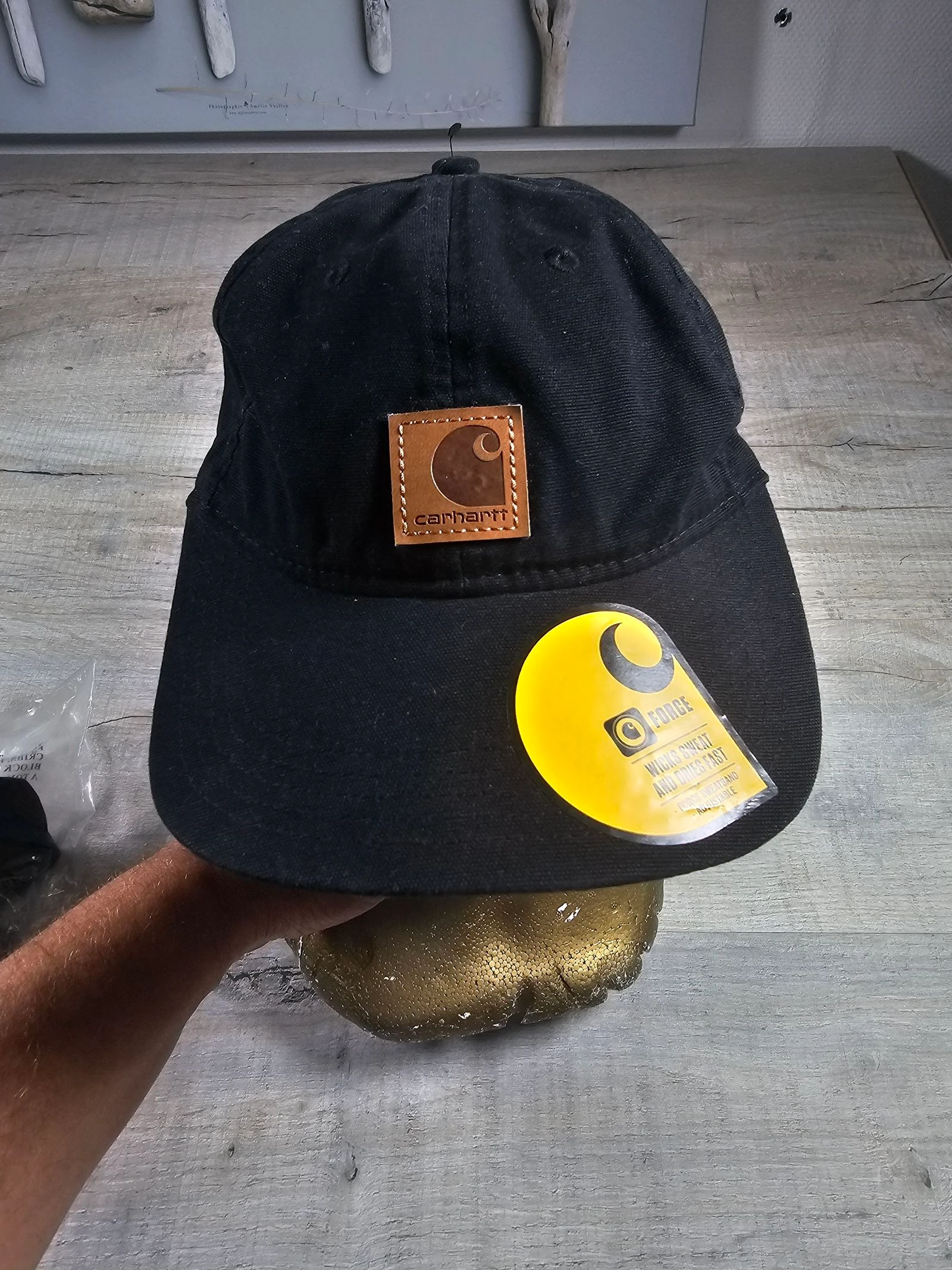 Casquette Carhartt noir modele Odessa avec patch en cuir – photo 2